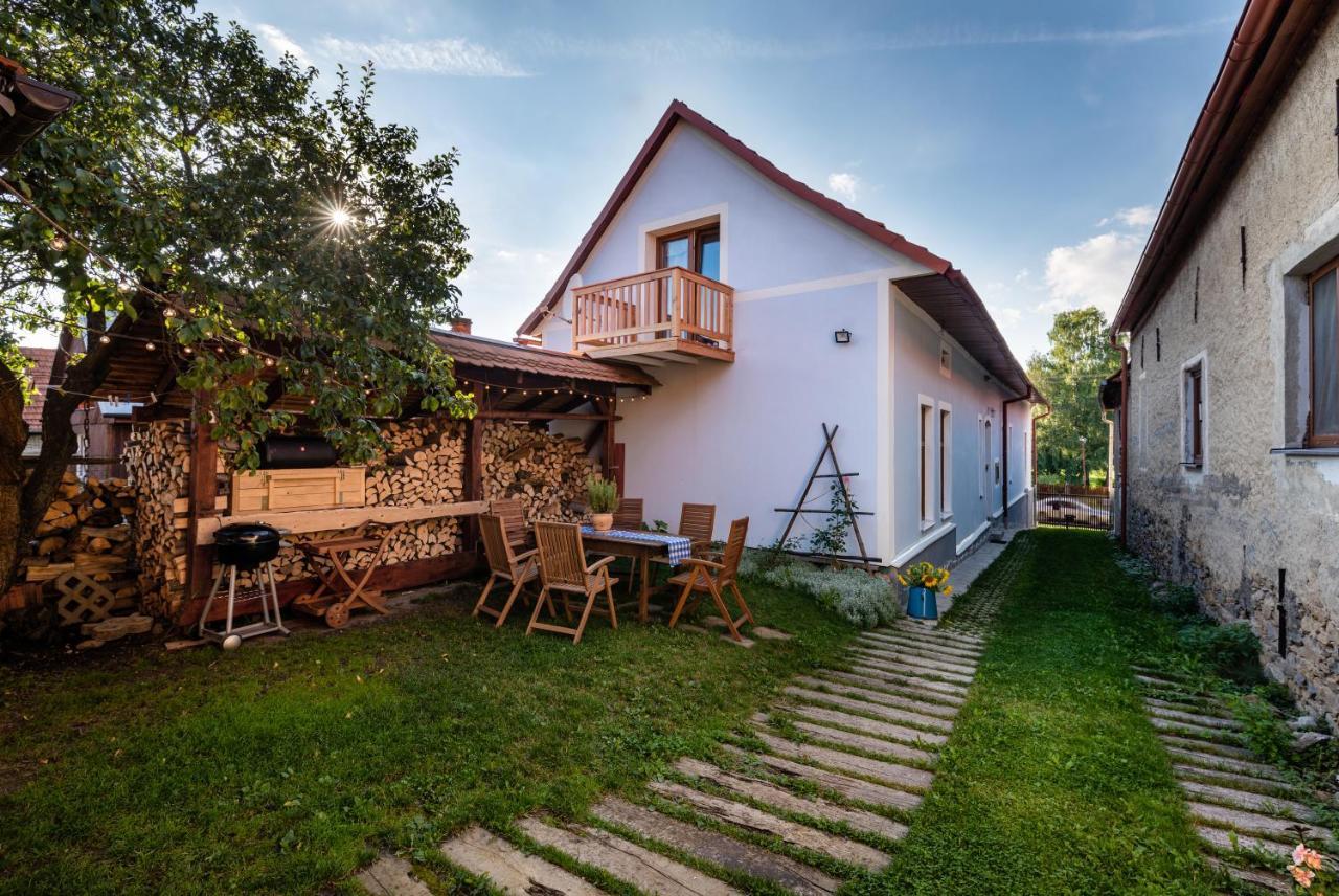 Hybsky Dom Est 1905 Villa Hybe ภายนอก รูปภาพ