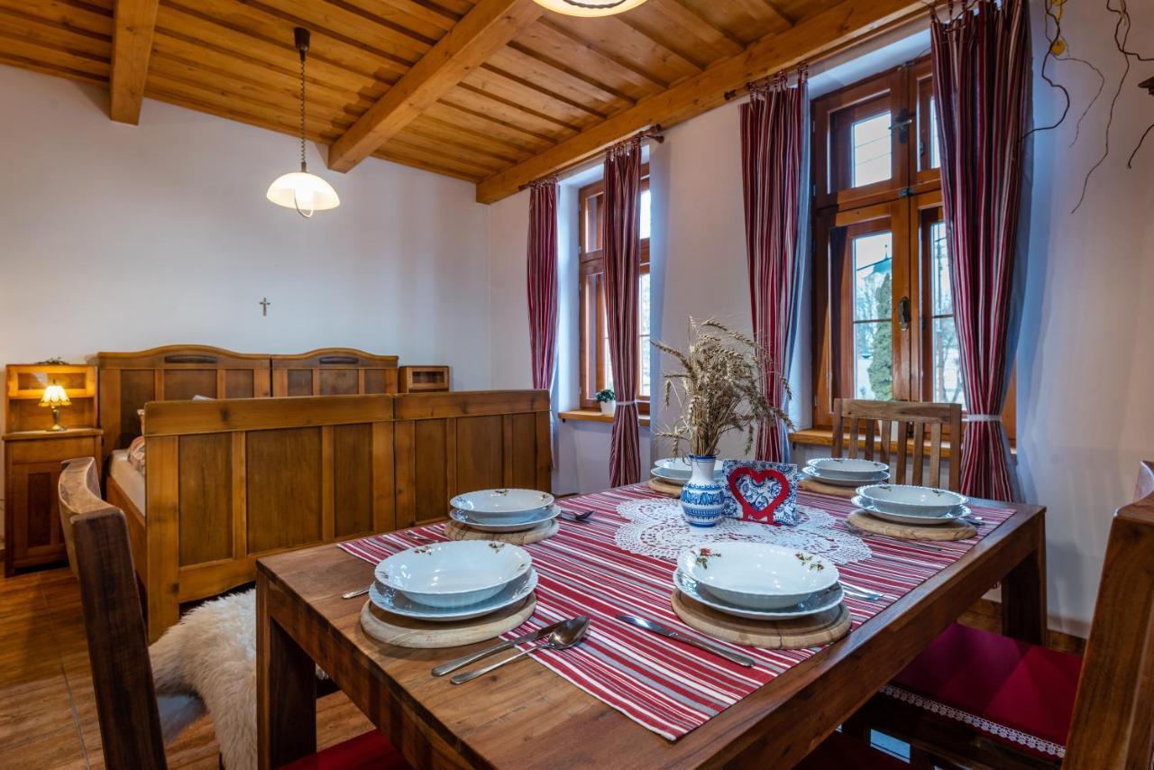 Hybsky Dom Est 1905 Villa Hybe ภายนอก รูปภาพ